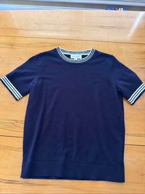 NWOT Women’s navy and white size medium sweater by Free Assembly